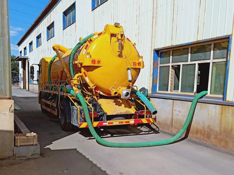 固城厂区化粪池清理